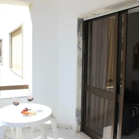 Casa Praia By Real Life Concierge - Beachfront Lovely *
