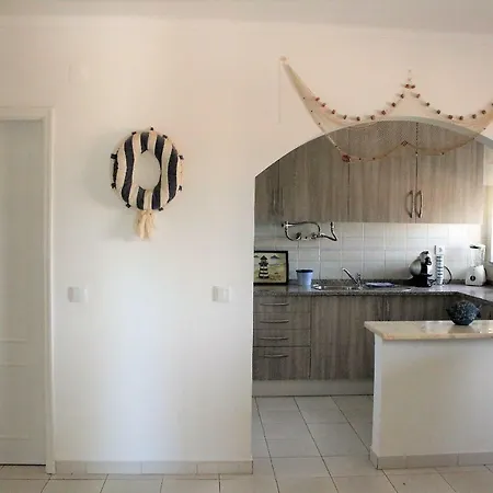 Casa Praia By Real Life Concierge - Beachfront Lovely